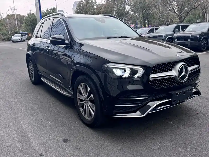 Mercedes-Benz GLE 2022 — фото 2