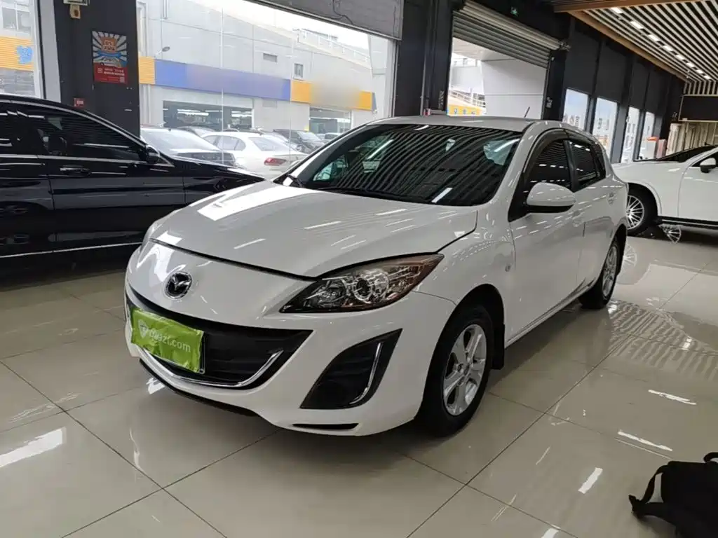 Mazda 3 Xingcheng 2015
