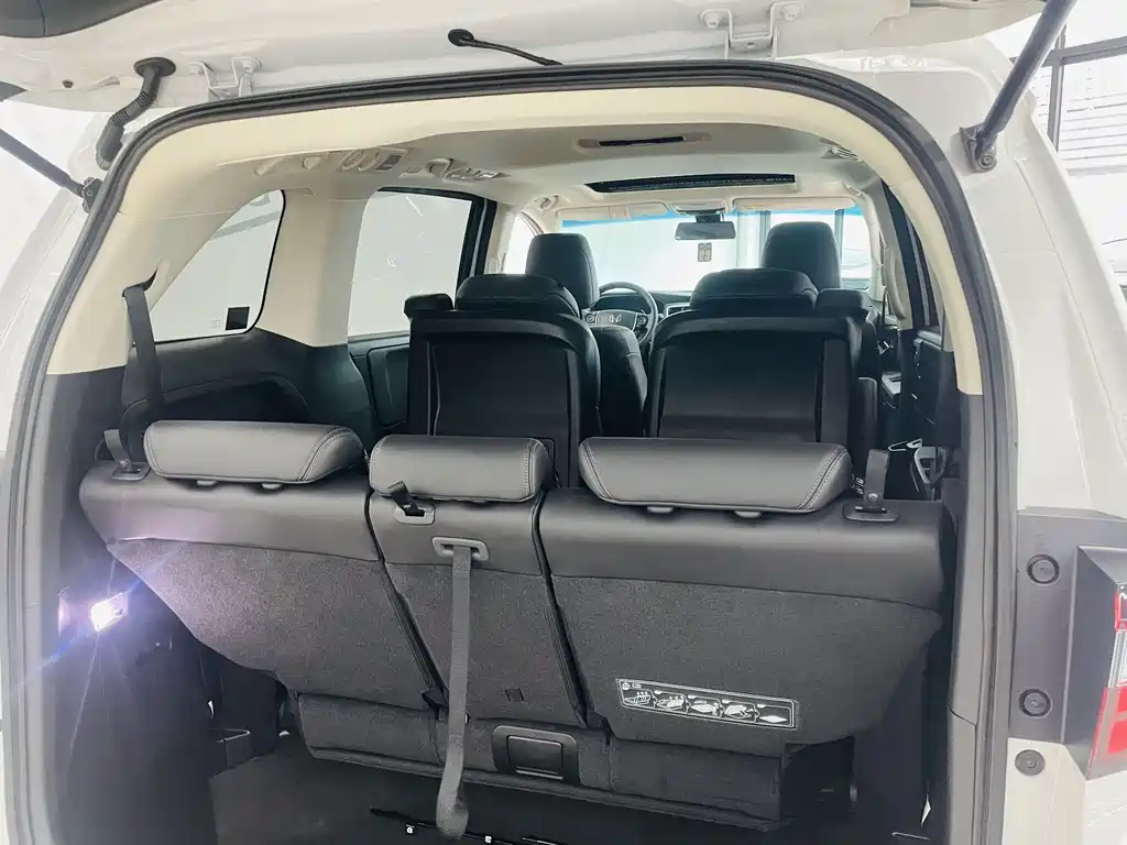 Honda Odyssey 2021 — фото 14