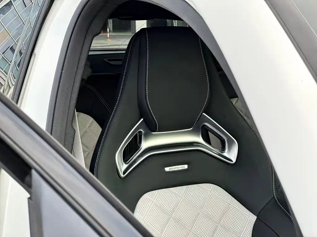 Mercedes-Benz GLC Coupe AMG 2020 — фото 15
