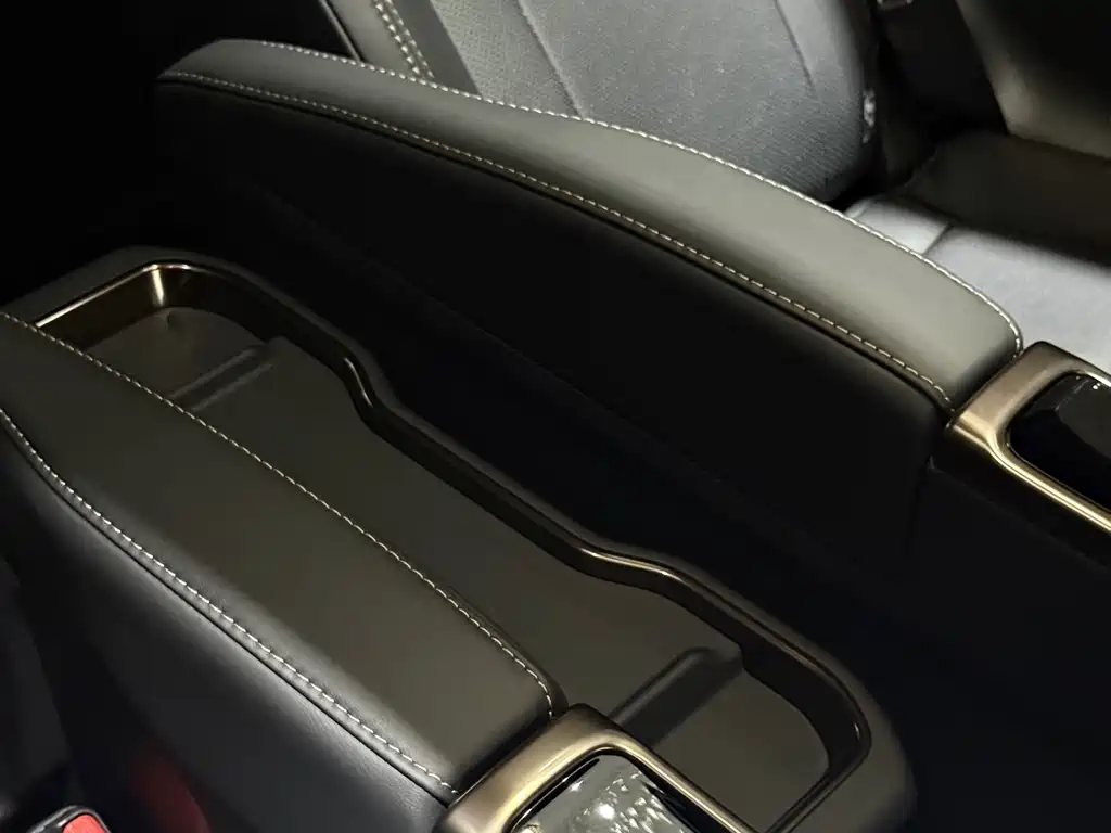 Toyota Alphard 2026 — фото 13