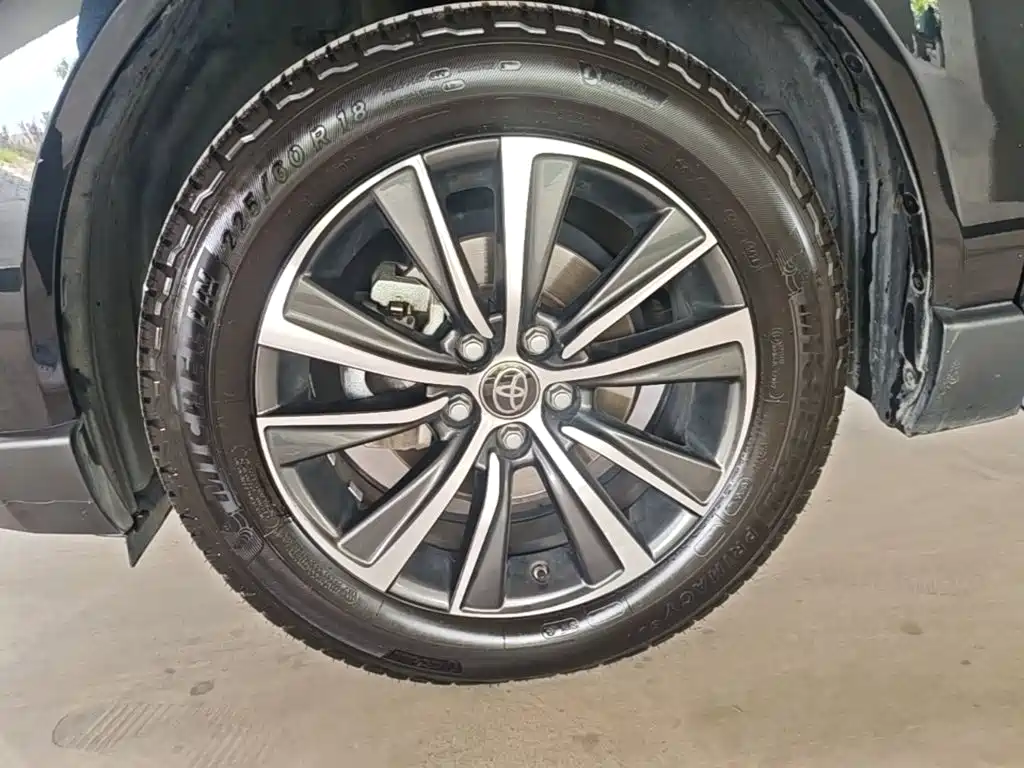Toyota Harrier 2022 — фото 23