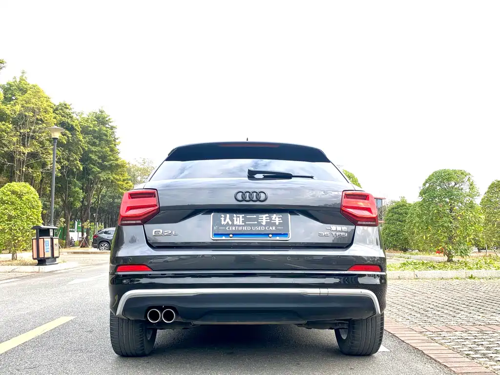 Audi Q2L 2021 — фото 6