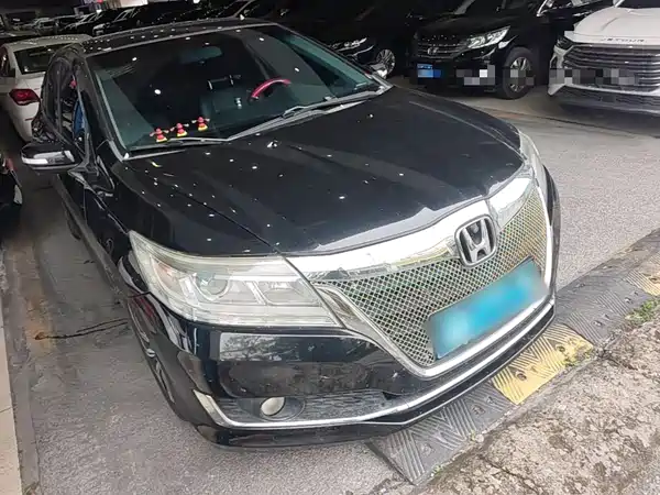 Honda Crider 2016