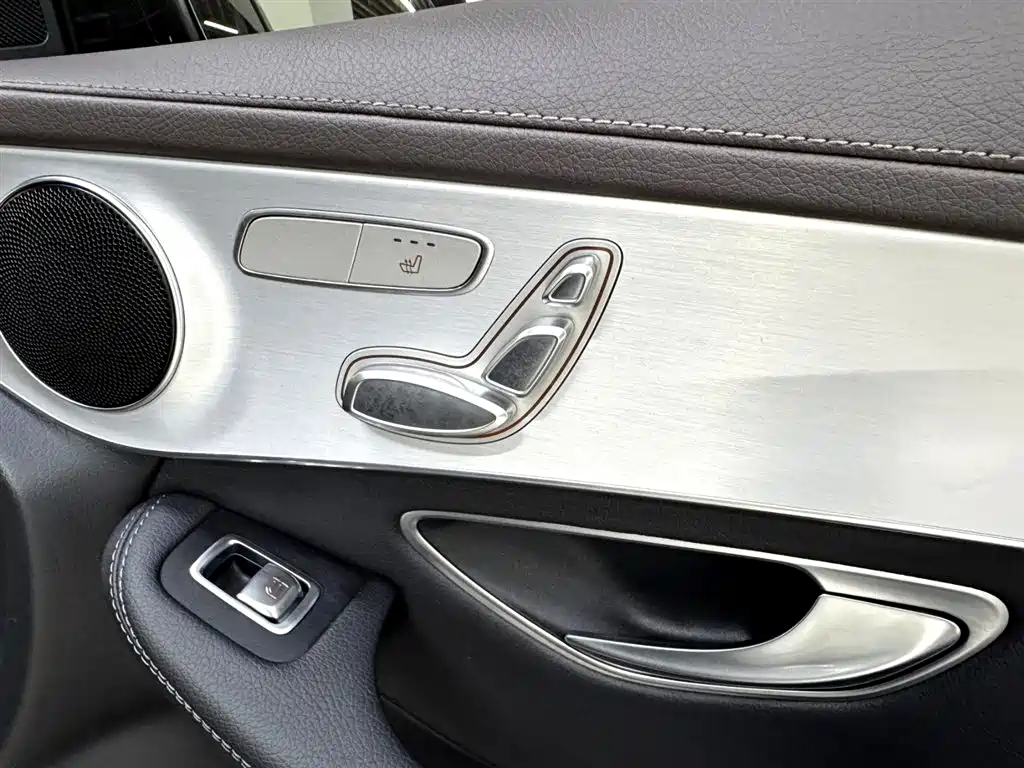 Mercedes-Benz GLC 2023 — фото 17