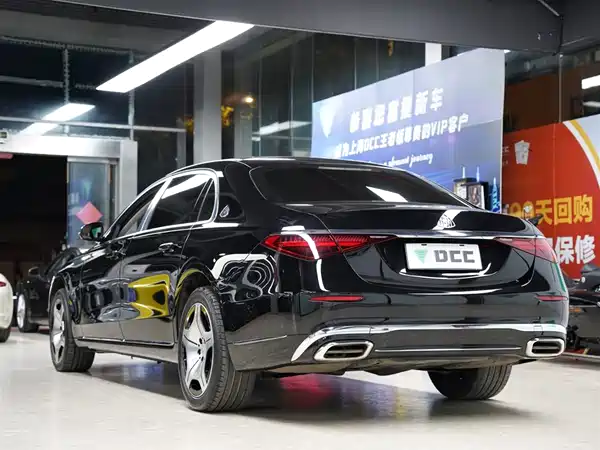 Mercedes-Benz Maybach S-Class 2025