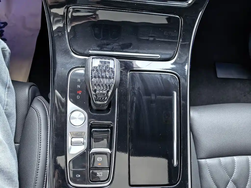 GAC Motor Trumpchi M8 2023 — фото 18
