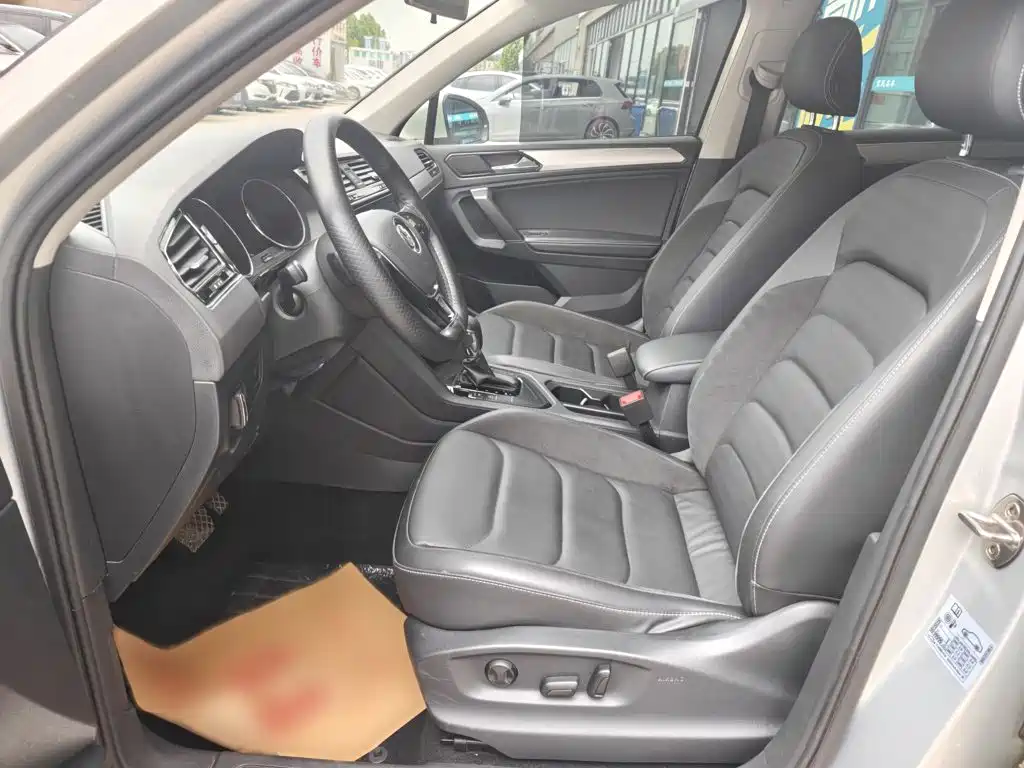 Volkswagen Tiguan L 2019 — фото 10