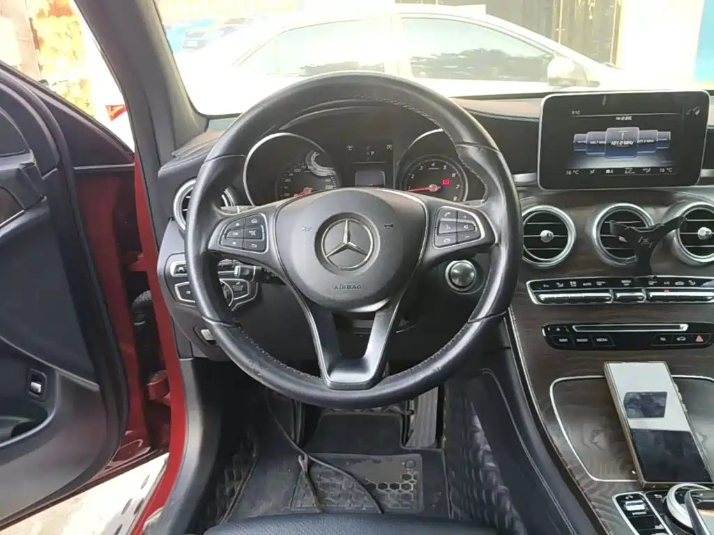 Mercedes-Benz GLC 2016