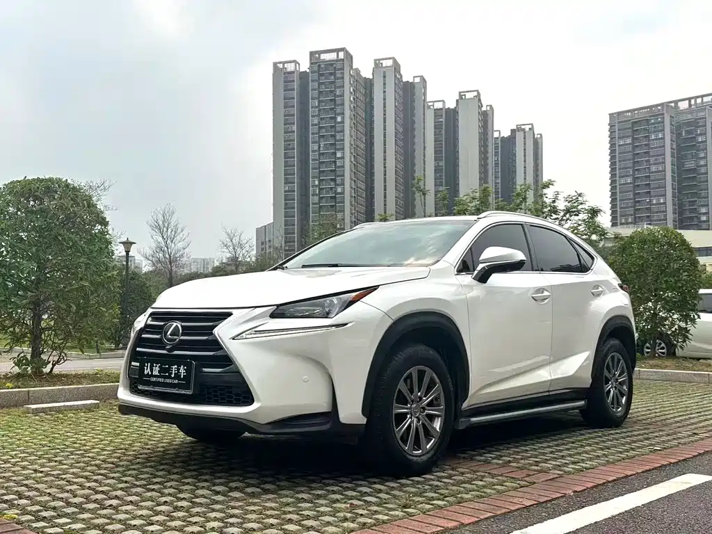 Lexus NX 2017 — фото 2