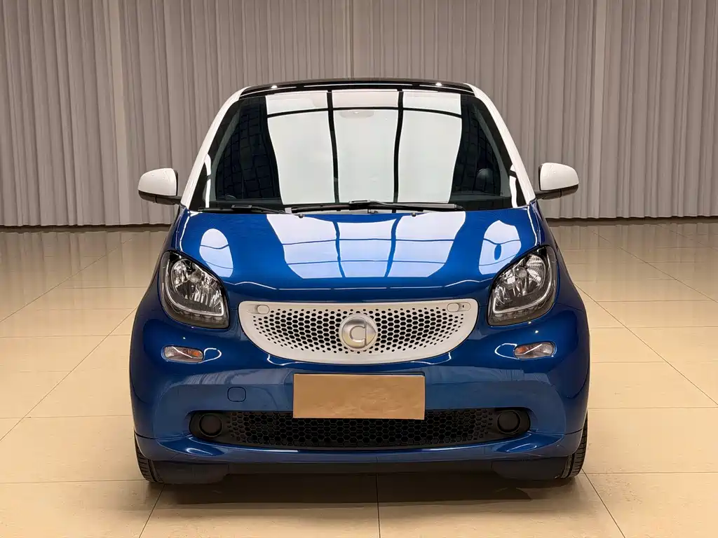 smart Fortwo 2017 — фото 2