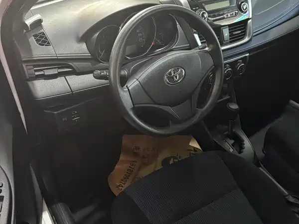 Toyota Yaris L 2016