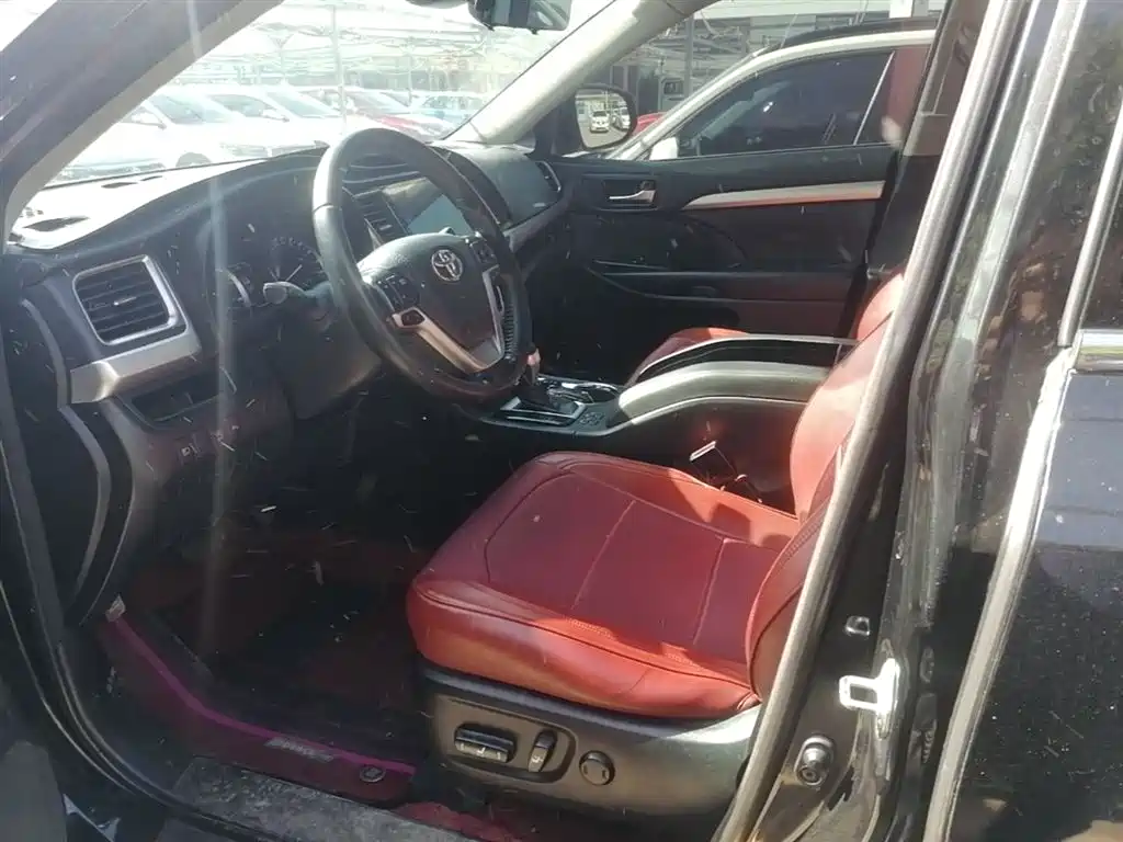 Toyota Highlander 2019 — фото 15
