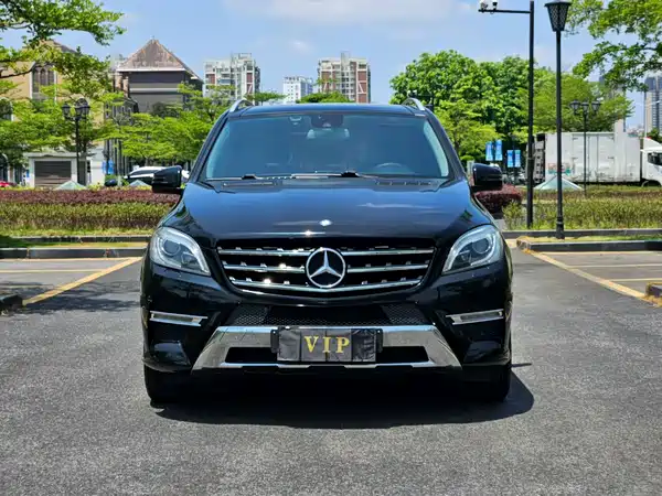 Mercedes-Benz M-Class 2014