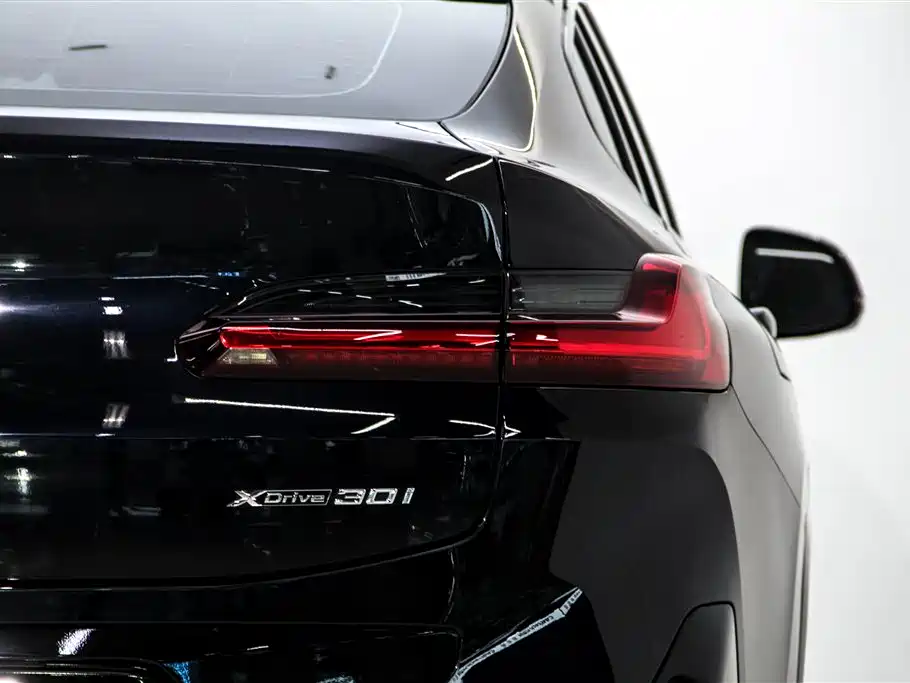 BMW X4 2024 — фото 10