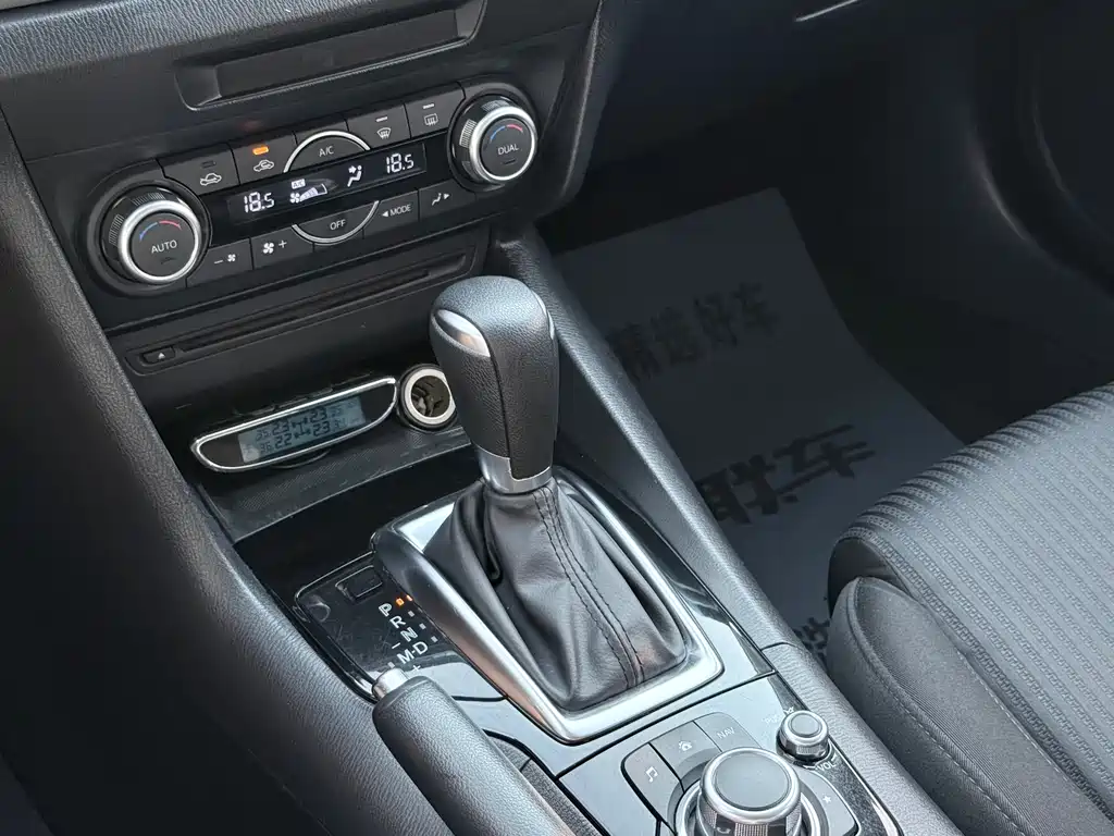 Mazda 3 Angkesela 2016 — фото 12