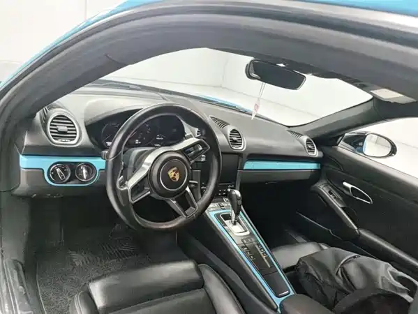 Porsche 718 2021