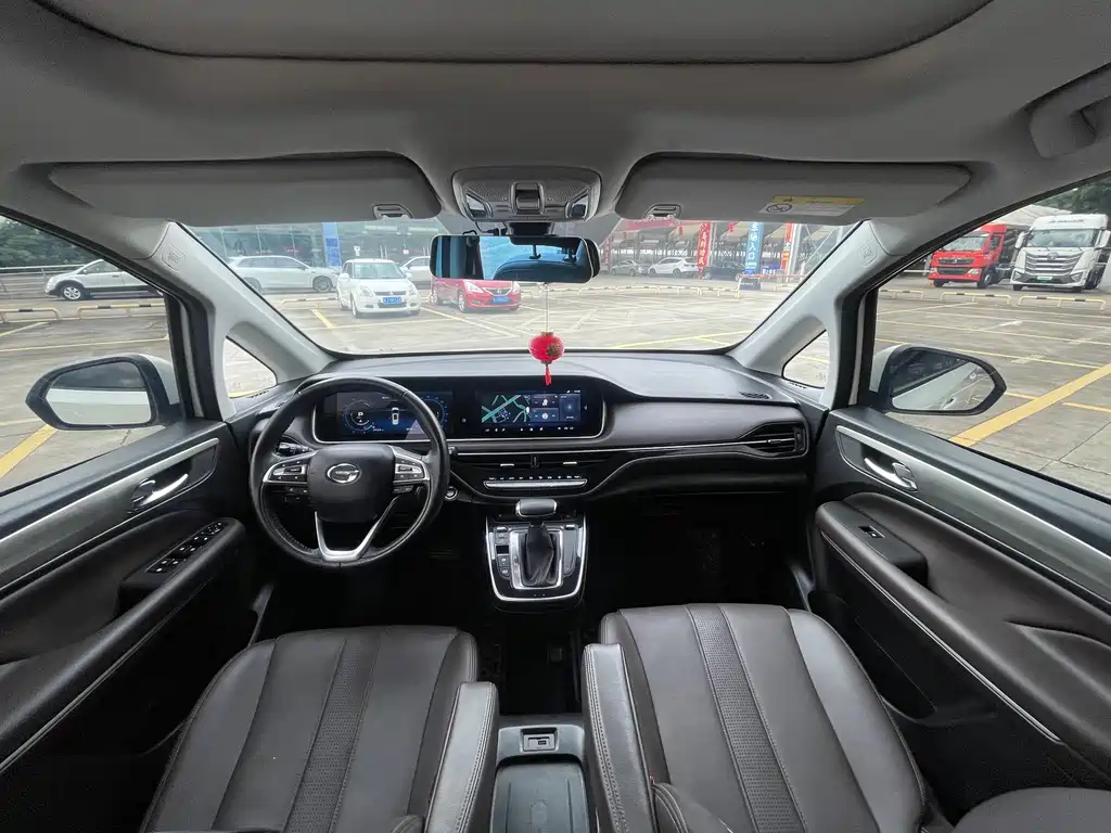 GAC Motor Trumpchi M6 2019 — фото 8