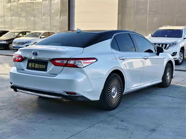 Toyota Camry 2023