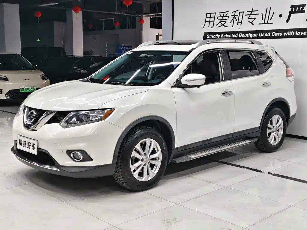 Nissan X-Trail 2015 — фото 1