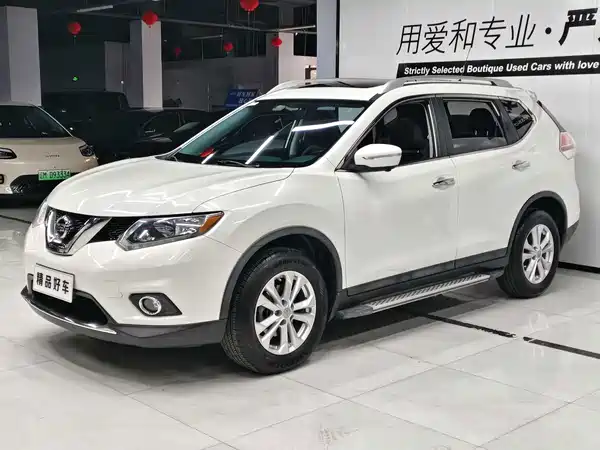 Nissan X-Trail 2015