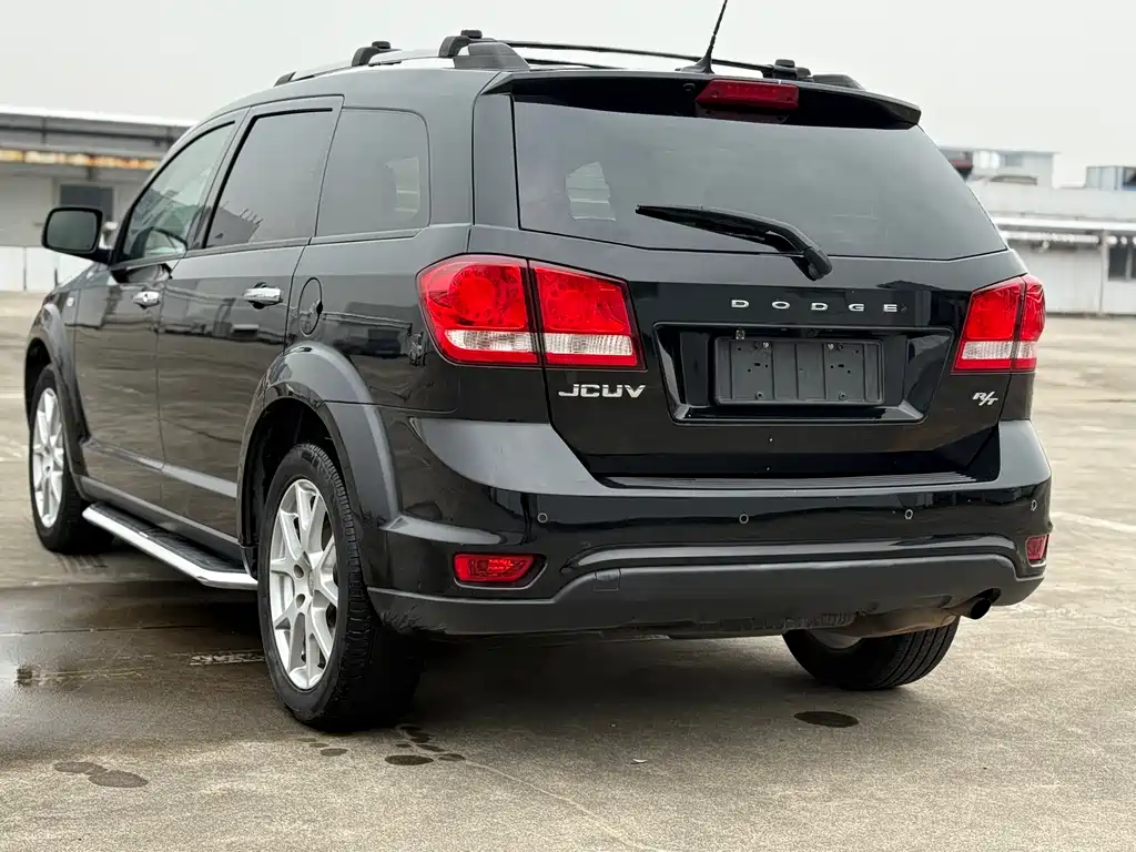 Dodge Journey 2015 — фото 4