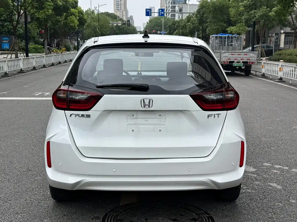 Honda Fit 2023 — фото 8