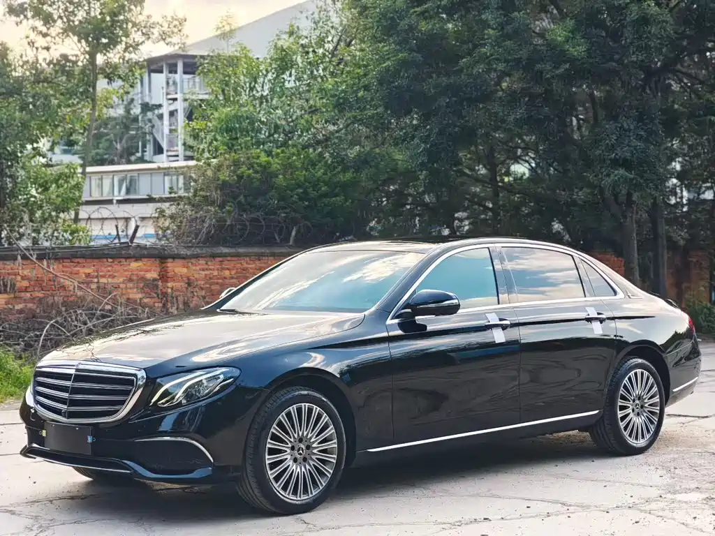 Mercedes-Benz E-Class 2020 — фото 1