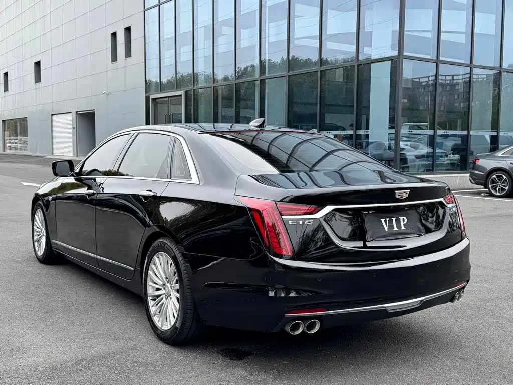 Cadillac CT6 2021 — фото 18