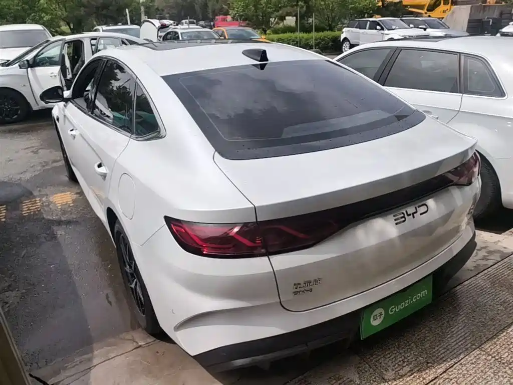 BYD Qin L 2025 — фото 5