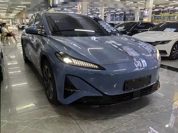 Hongqi Tiangong 05 2025