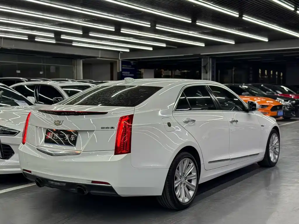 Cadillac ATS-L 2018 — фото 9