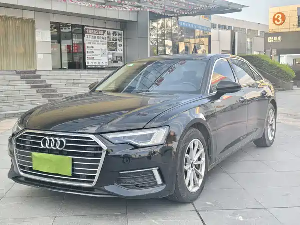 Audi A6L 2022