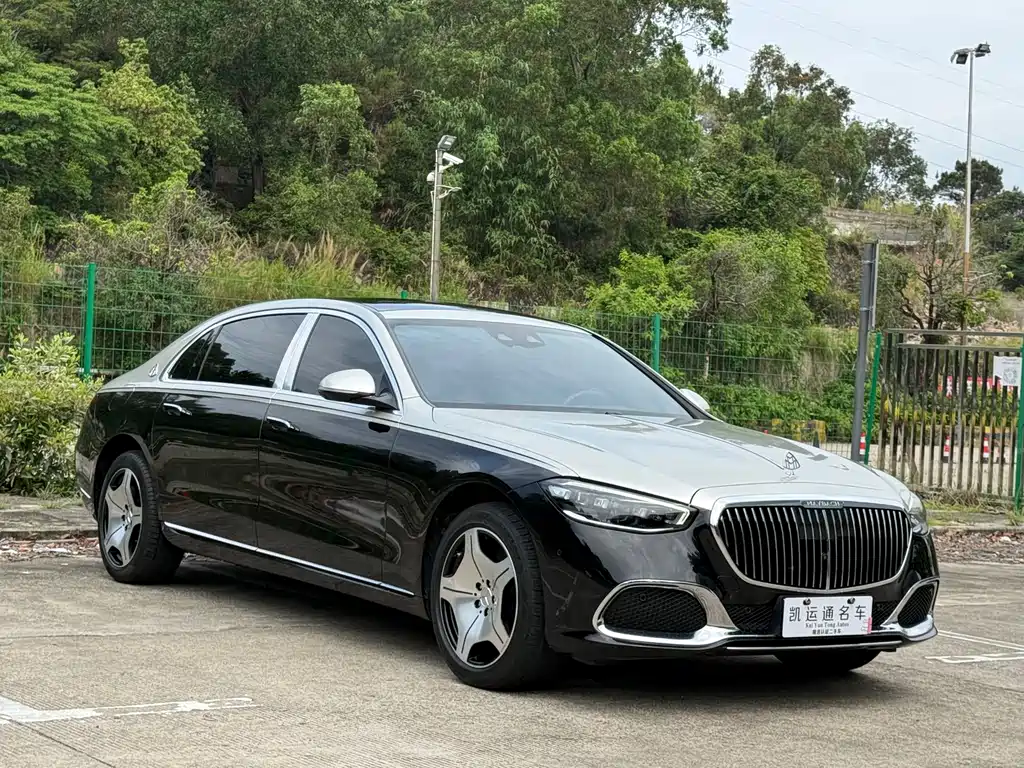Mercedes-Benz S-Class 2021