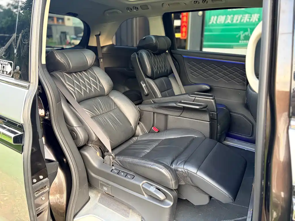 Honda Elysion 2019 — фото 15