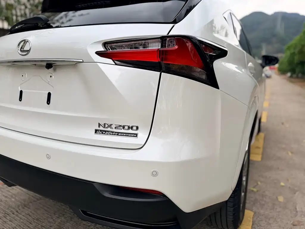 Lexus NX 2017 — фото 6