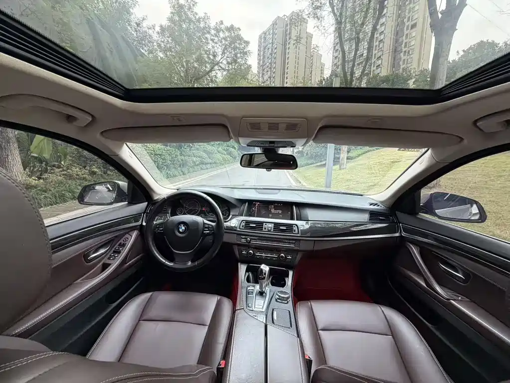 BMW 5 Series 2016