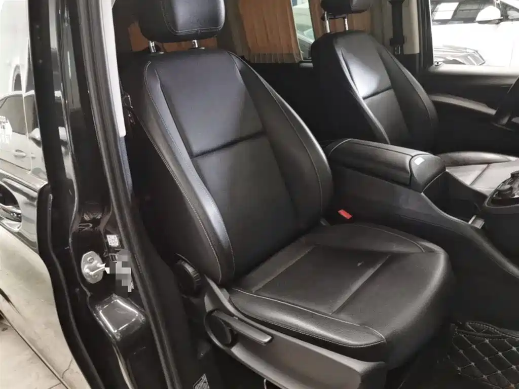Mercedes-Benz Vito 2017 — фото 25