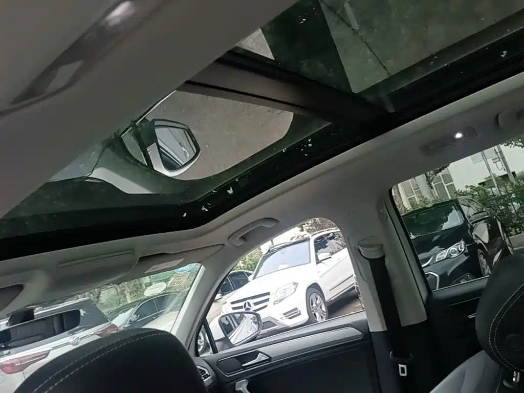 Volkswagen Tiguan L 2017 — фото 14