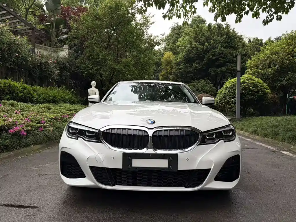 BMW 3 Series 2022