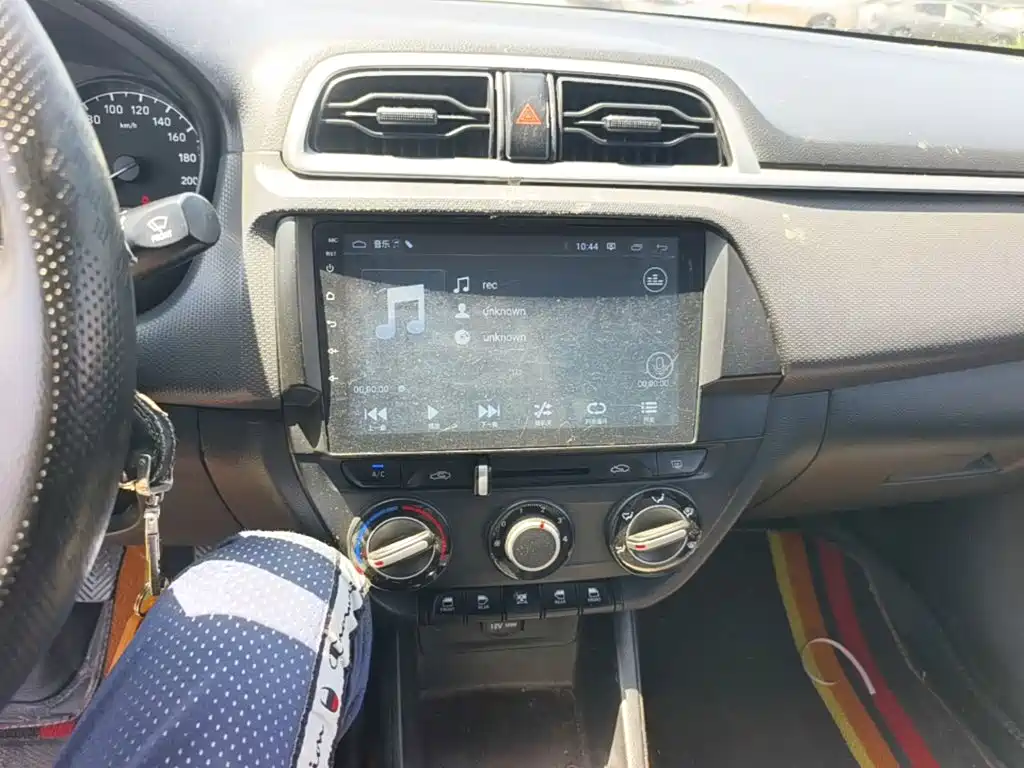 Hyundai Verna 2018 — фото 20