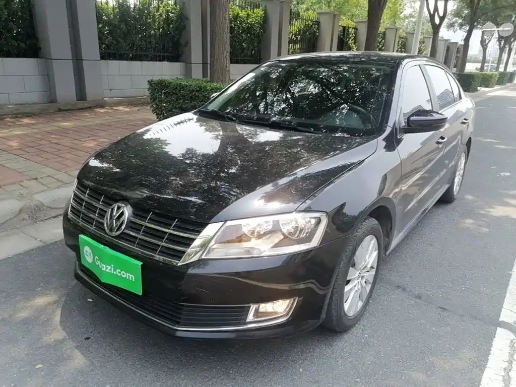 Volkswagen Lavida 2015