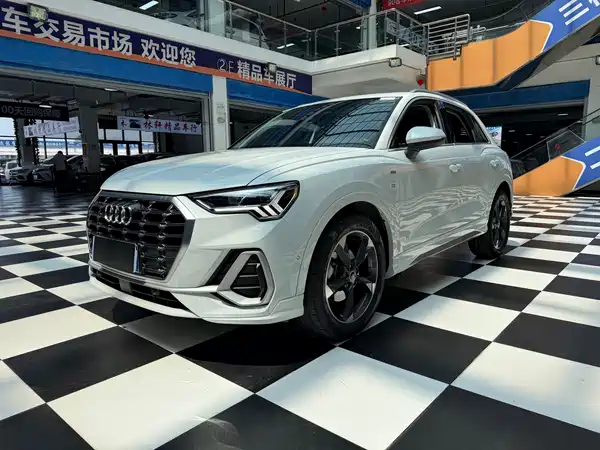 Audi Q3 2022