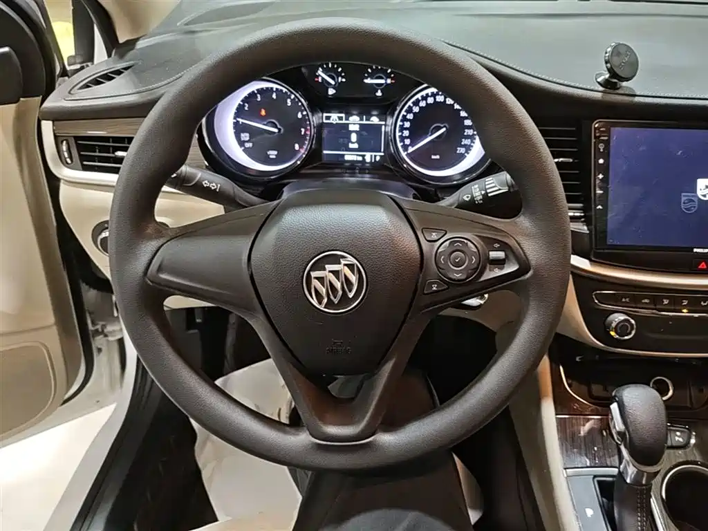 Buick Verano 2019 — фото 11