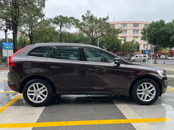 Volvo XC60 2017