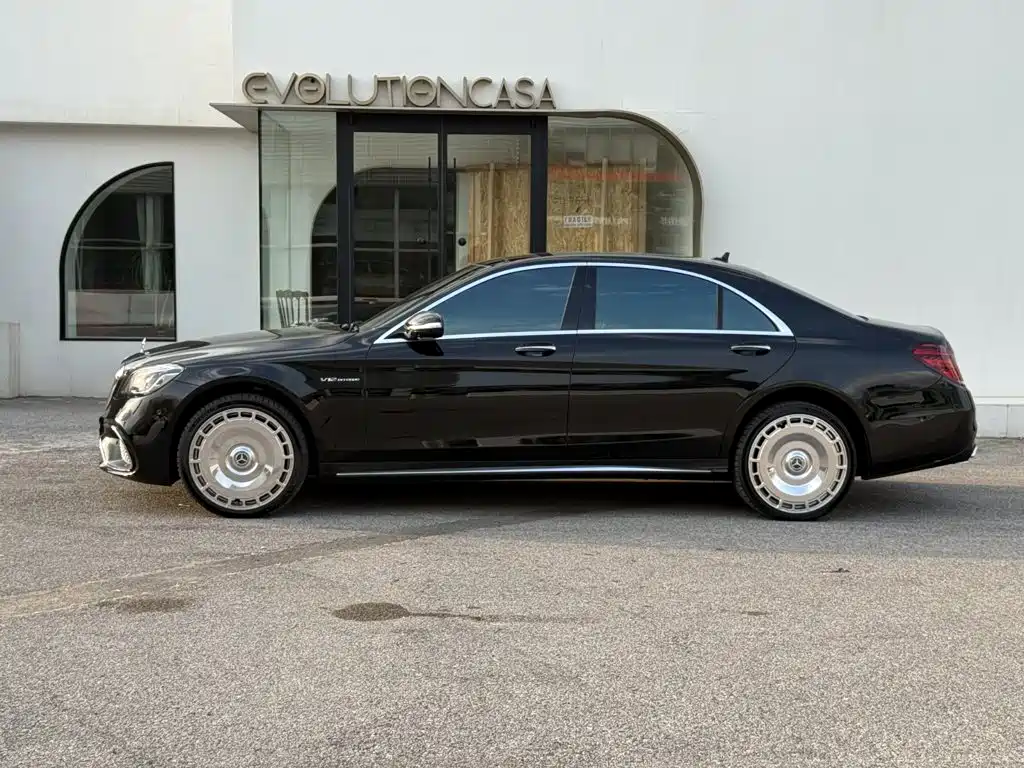 Mercedes-Benz S-Class AMG 2017 — фото 35
