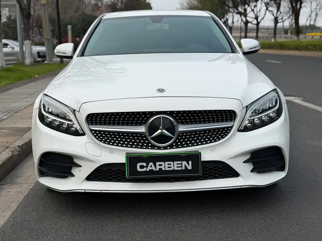 Mercedes-Benz C-Class 2020