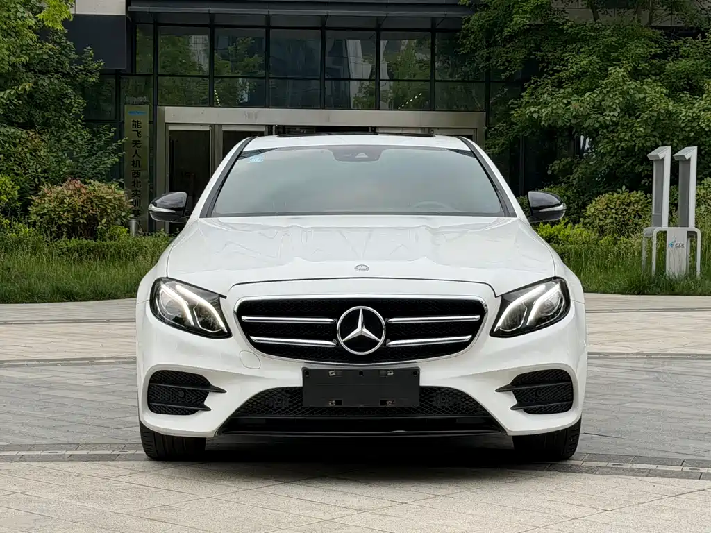 Mercedes-Benz E-Class 2016 — фото 2