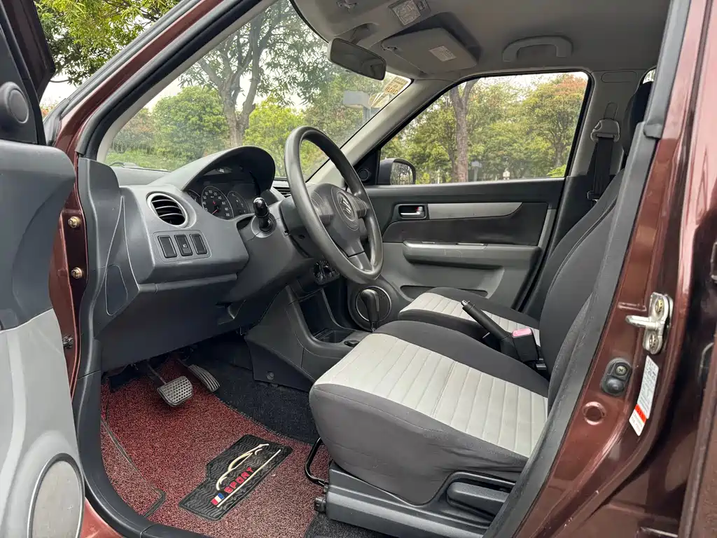 Suzuki Swift 2016 — фото 8