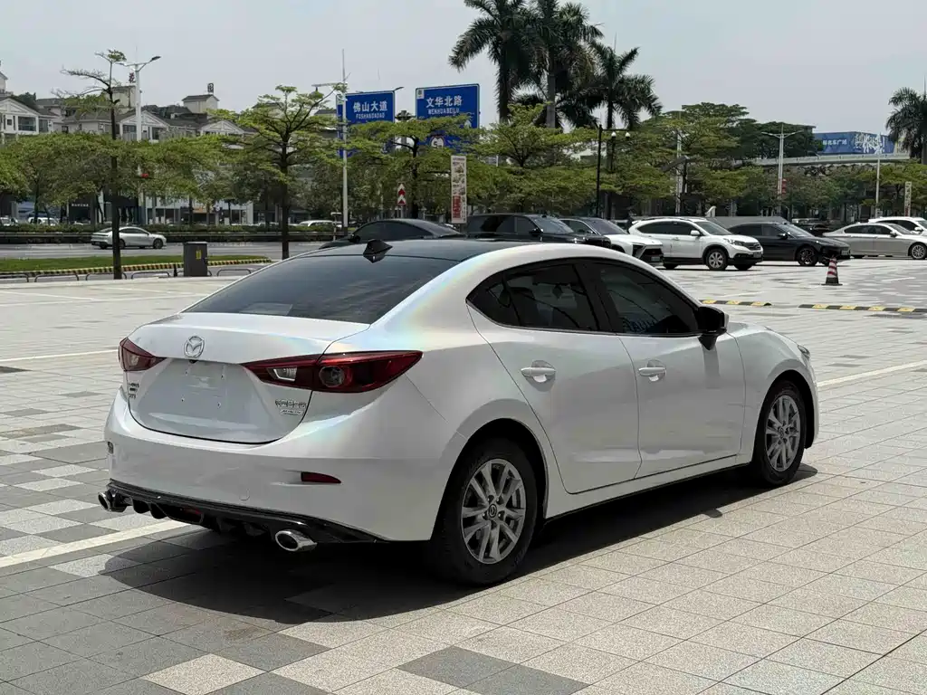 Mazda 3 Angkesela 2017